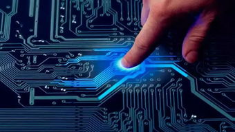 自主研发工业互联网的江北企业 引领新一轮工业革命的佼佼者